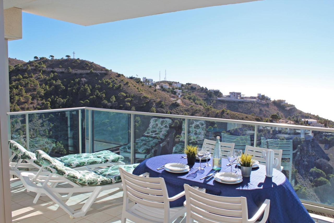High Rise Apartment On The 39Th Floor With Private Terrace And Sea Views Benidorm Eksteriør billede
